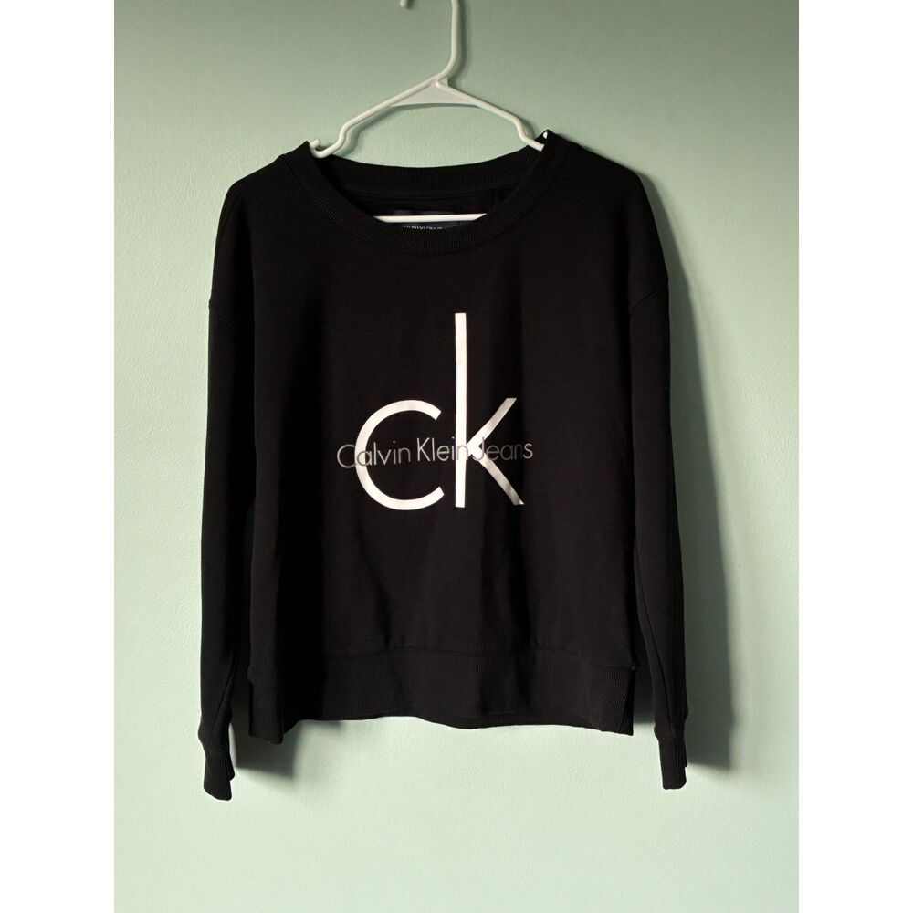 Calvin Klein Jeans Black Crewneck Sweatshirt. SZ M